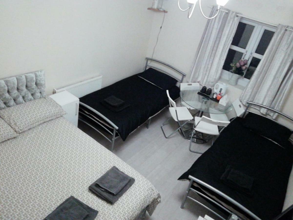 גרימסבי Regent Guest House מראה חיצוני תמונה